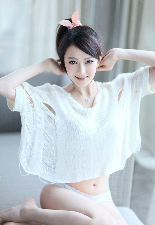 阳光青春美少女石宜甜貌美靓丽唯美 优美图片