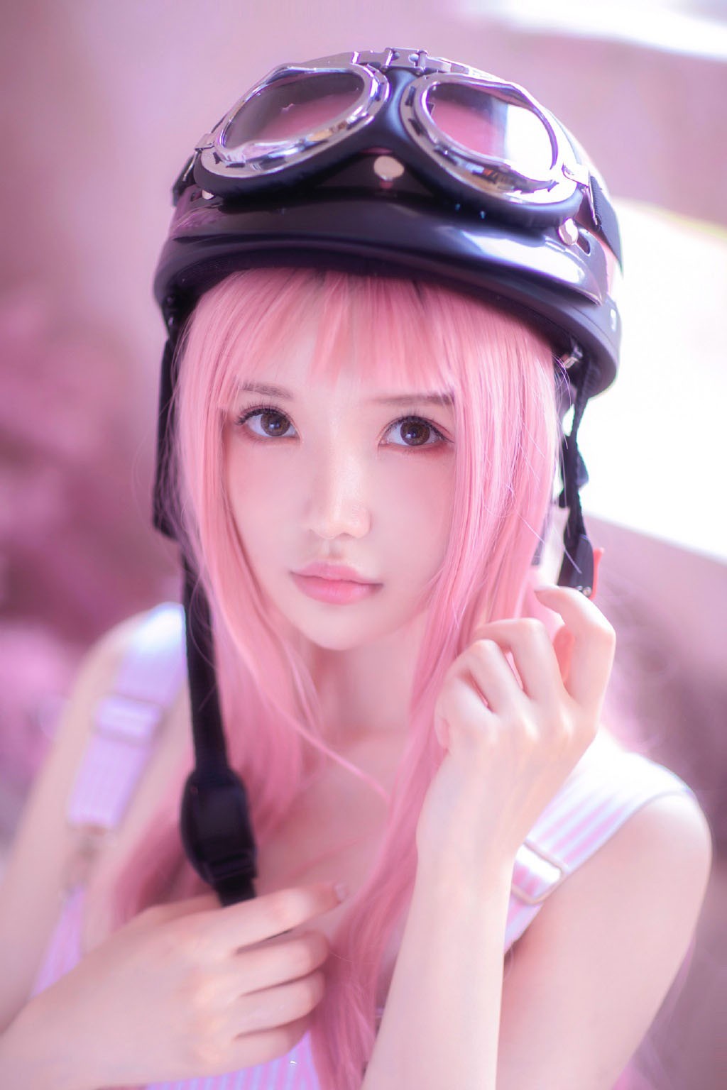 粉嫩红发性感图片 性感美女