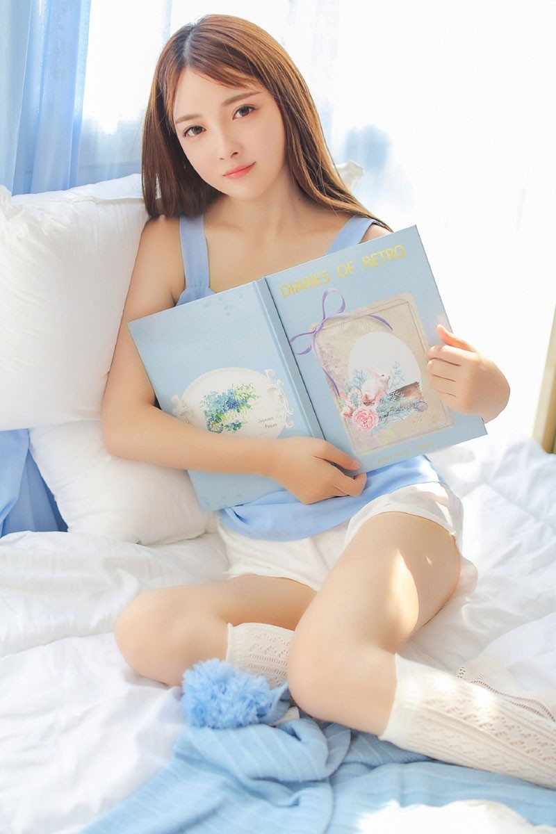 情趣美女尤物气质女神丝袜美腿诱惑写真